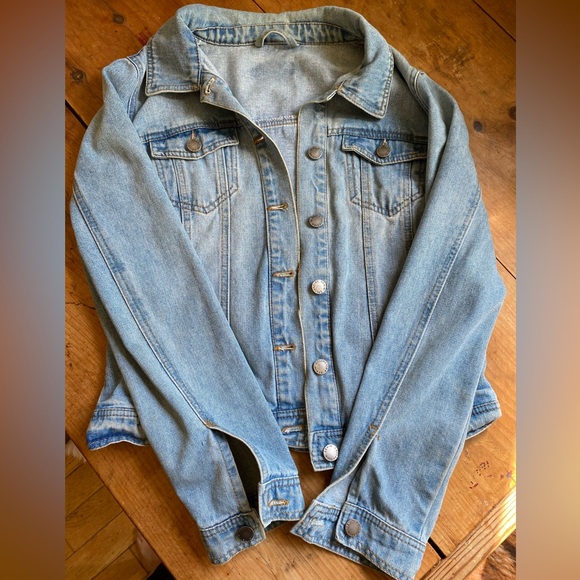 Jean jacket with Pyramid Scheme Cosmic Peony Patch - Picture 2 of 3